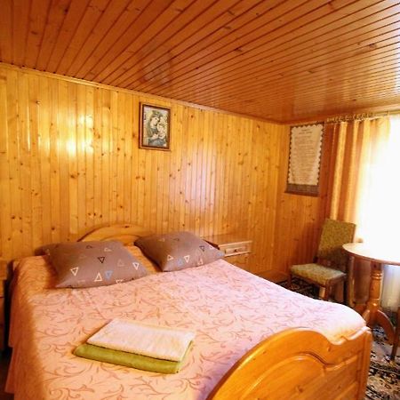 Карпатська Полонина Appartement Jaremtsje Buitenkant foto