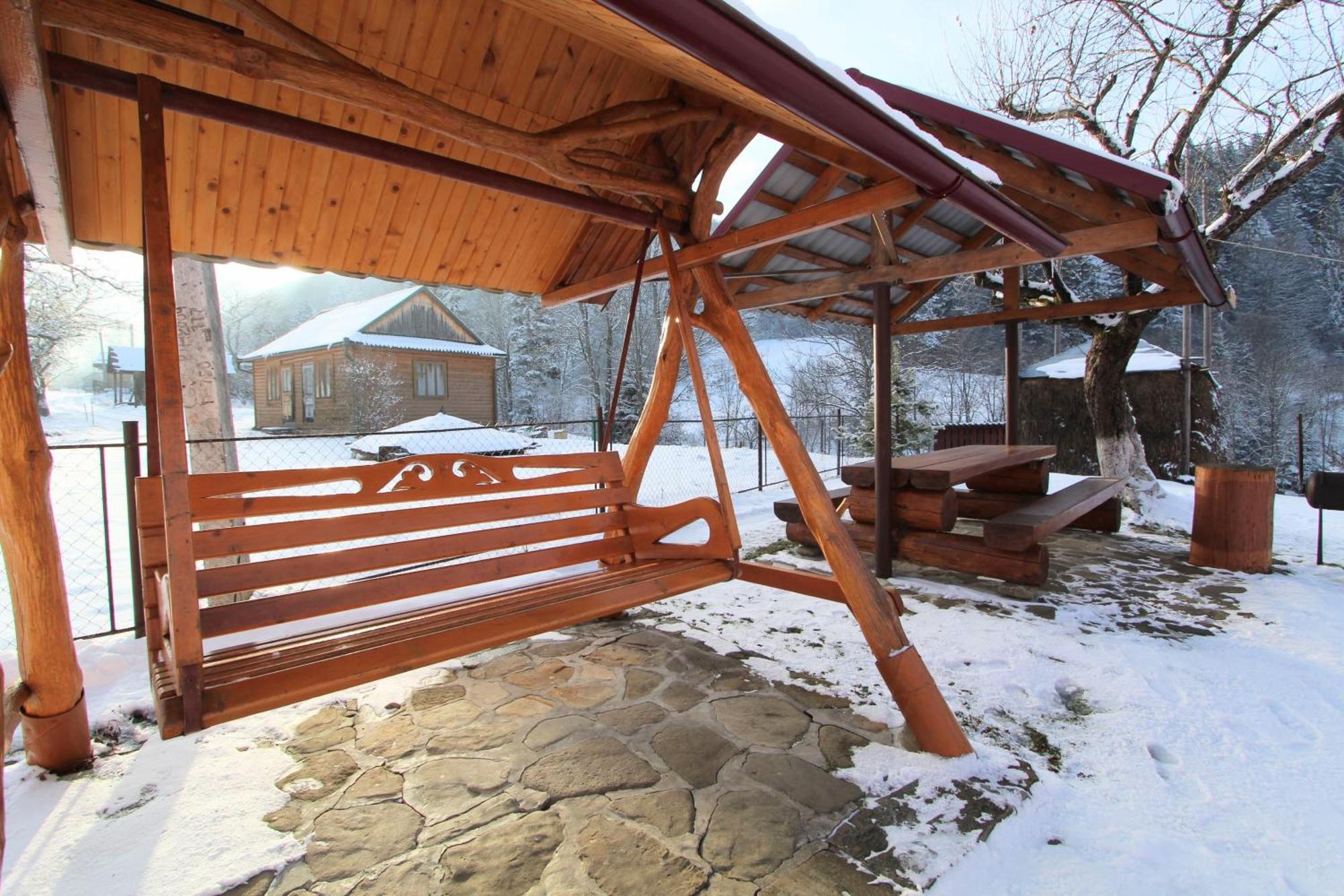 Карпатська Полонина Appartement Jaremtsje Buitenkant foto